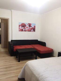 1 bedroom apartment near the metro, Moscow - apartment by the day