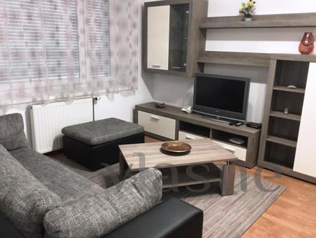 Without commission 2-roomed apartment by the day, at Vokzaln