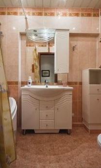 Rental - night, hours, days. Cozy apartment near the subway.