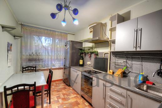 Apartments for Sermon, Moscow - apartment by the day