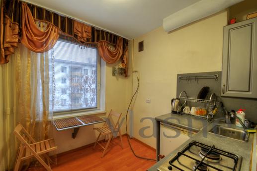 Apartments on Nagorny Boulevard, Moscow - apartment by the day