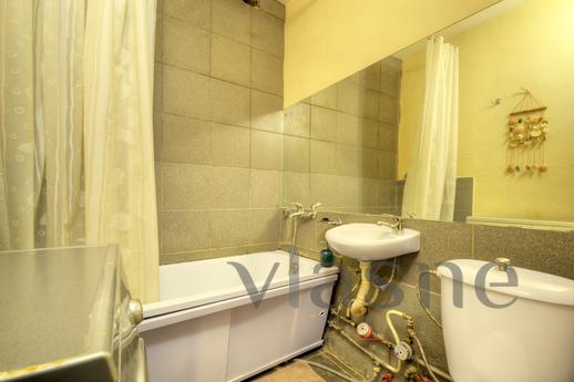 Apartments on Nagorny Boulevard, Moscow - apartment by the day