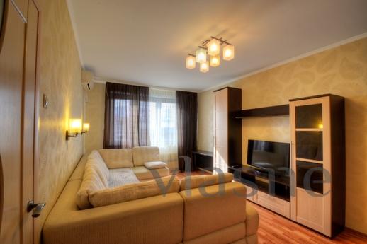 Luxury apartments at the metro station, Moscow - apartment by the day