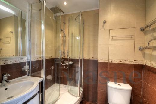 Luxury apartments at the metro station, Moscow - apartment by the day