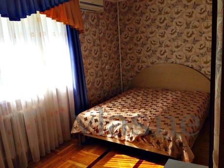 One bedroom apartment in the heart, Ростов-на-Дон - апартамент за нощувки

