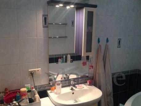 Apartment for rent near the metro, Moscow - apartment by the day