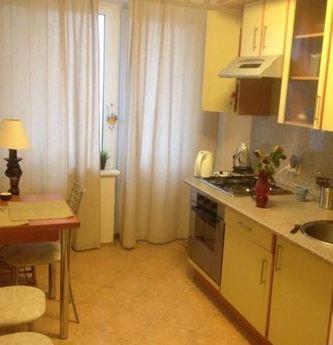 Apartment for rent near the metro, Moscow - apartment by the day