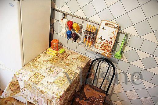 Daily st. Krupskaya 241-71, Slavyansk-na-Kubani - apartment by the day