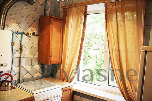 Daily st. Krupskaya 241-71, Slavyansk-na-Kubani - apartment by the day