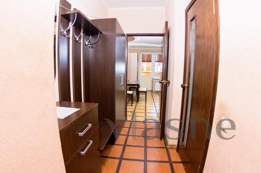 Spacious 1-bedroom studio in the center, Ростов-на-Дон - апартамент за нощувки
