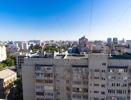 Spacious 1-bedroom studio in the center, Ростов-на-Дон - апартамент за нощувки
