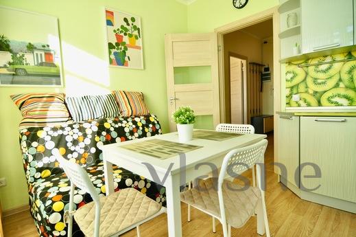 Sunny apartments (Qiwi), Saint Petersburg - apartment by the day