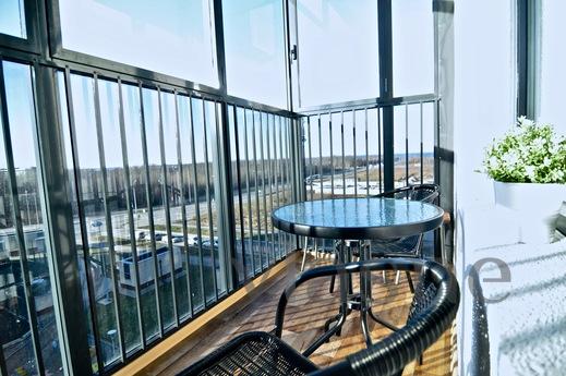 Sunny apartments (Qiwi), Saint Petersburg - apartment by the day