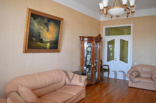 Apartment in Kronversky 77, Saint Petersburg - apartment by the day