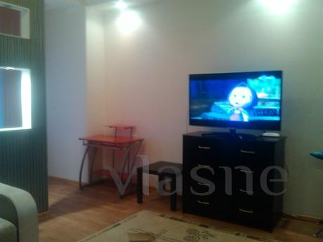 Superior Apartment, Surgut - apartment by the day