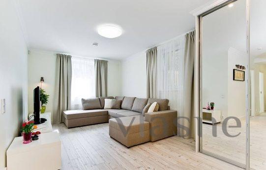 Daily clean, well-groomed apartment with a good repair is fo
