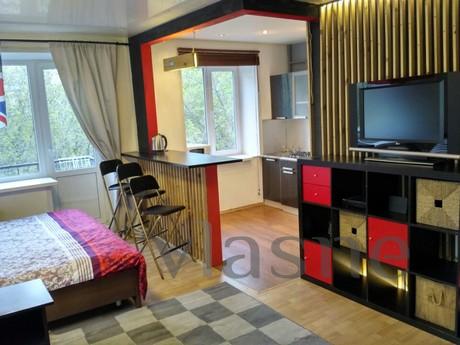 One-bedroom apartment on Gagarin, Yekaterinburg - apartment by the day