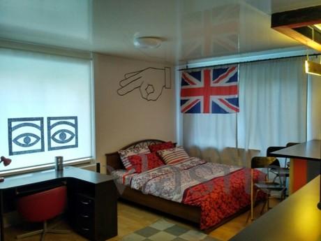 One-bedroom apartment on Gagarin, Yekaterinburg - apartment by the day