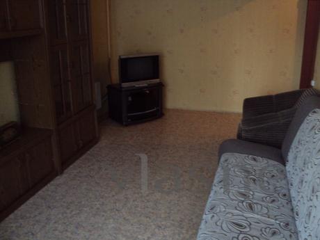 2 bedroom apartment for rent, Novosibirsk - apartment by the day