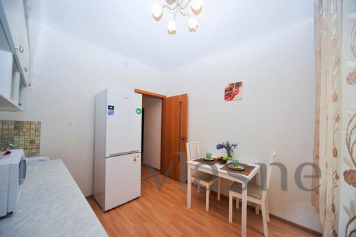 Careful one-bedroom apartment, Yekaterinburg - apartment by the day