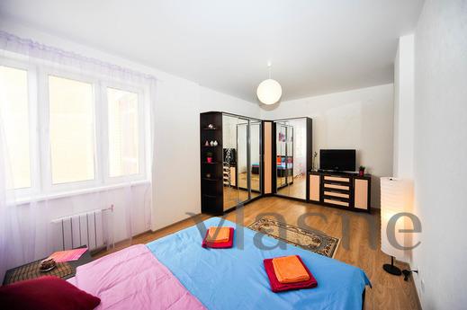 Two-Room Apartment, Yekaterinburg - apartment by the day