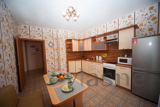 Spacious one-room apartment, Yekaterinburg - apartment by the day
