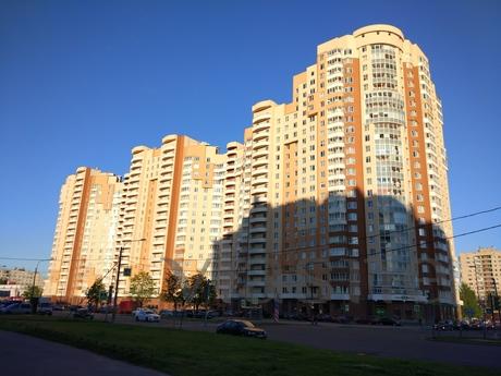 Two-bedroom apartment in Kupchino, Saint Petersburg - apartment by the day