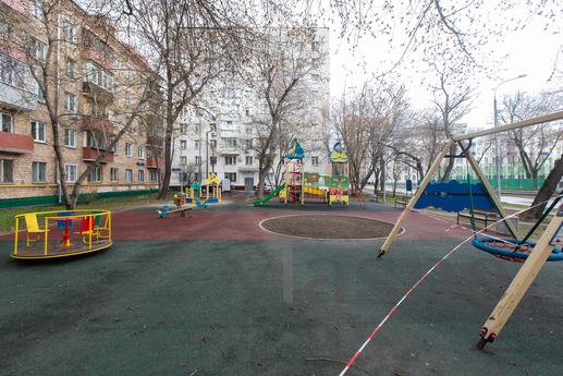 Apartment near Dmitrovskaya metro, Moscow - apartment by the day