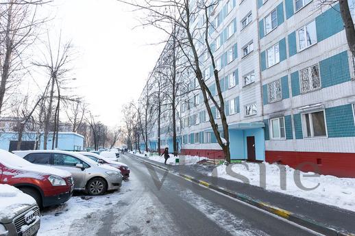 Apartment near the metro Otradnoe, Moscow - apartment by the day