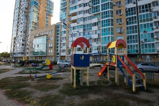 1 bedroom apartment for rent, Krasnodar - apartment by the day