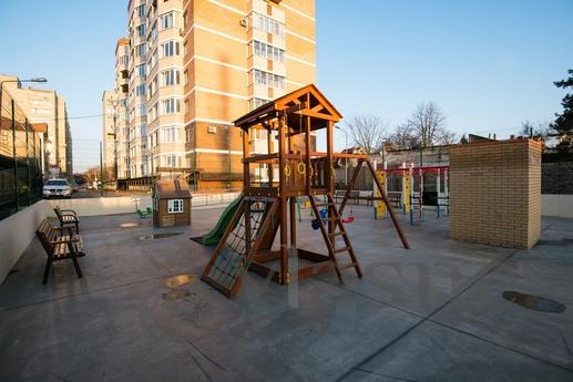 1 bedroom apartment for rent, Krasnodar - apartment by the day