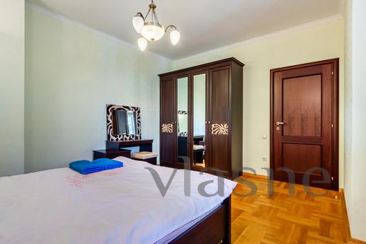 Apartment hotel type from the company Home Hotel 38, in good