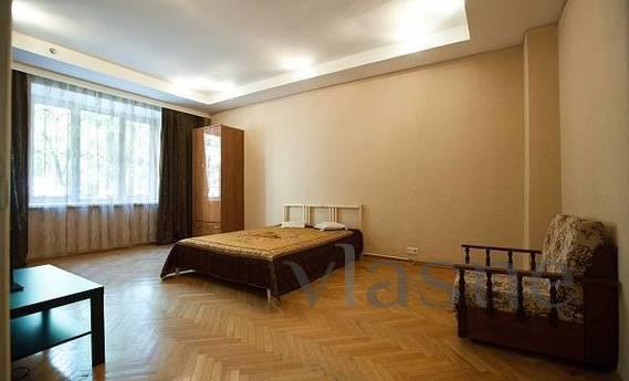 The apartment is standard-class, quality repairs are made (a