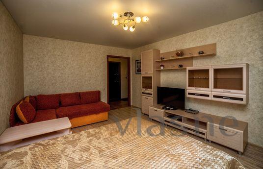 Daily Sredne-Lermontovskaya 8, Смоленск - апартамент за нощувки
