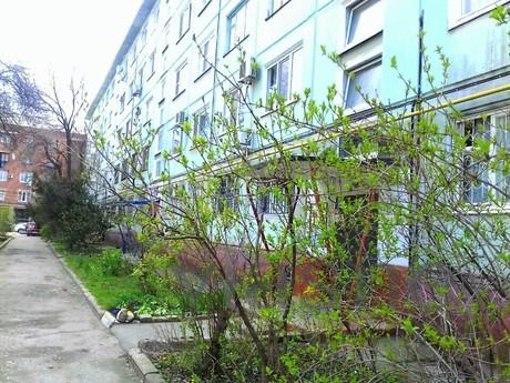 Daily Krasnodar, st. Odessa, 44, Krasnodar - apartment by the day