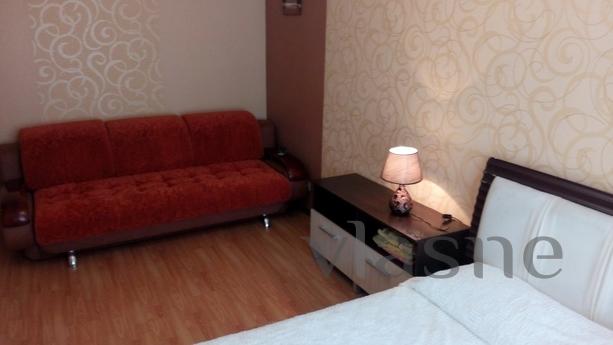 1 bedroom apartment for rent, Irkutsk - apartment by the day