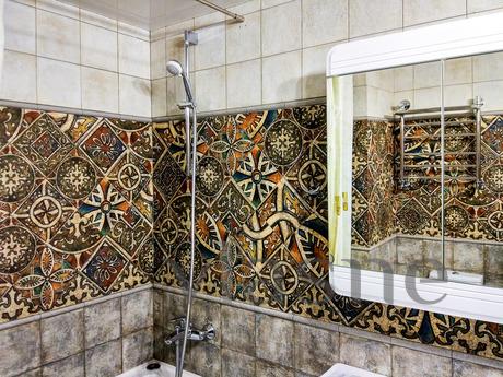 2 bedroom apartment for rent, Krasnodar - apartment by the day