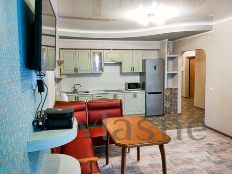2 bedroom apartment for rent, Krasnodar - apartment by the day