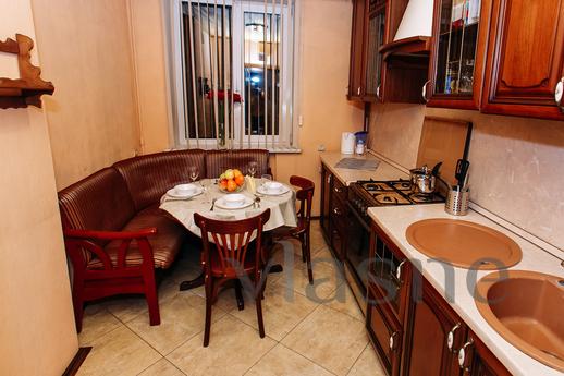 Cozy room near Sukharevskaya metro, Moscow - apartment by the day