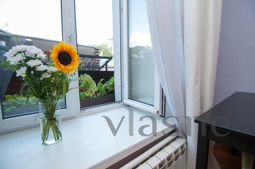 Daily Average Kislovsky Lane, d, Moscow - apartment by the day