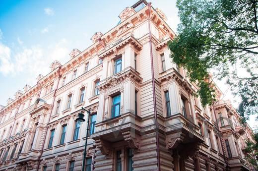 Daily Average Kislovsky Lane, d, Moscow - apartment by the day