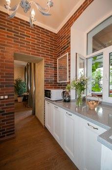 Daily Average Kislovsky Lane, d, Moscow - apartment by the day