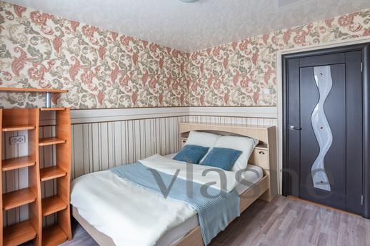 3 bedroom apartment for rent, Novosibirsk - apartment by the day