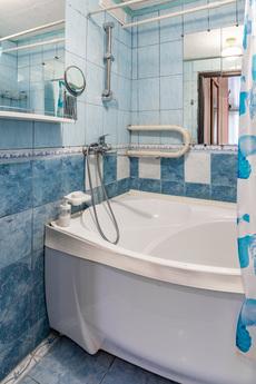 3 bedroom apartment for rent, Novosibirsk - apartment by the day