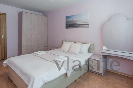 2 bedroom apartment for rent, Novosibirsk - apartment by the day