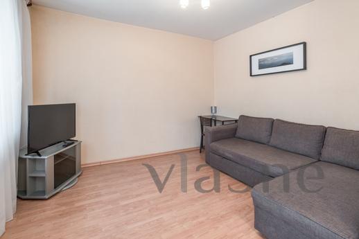 2 bedroom apartment for rent, Novosibirsk - apartment by the day