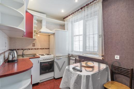 2 bedroom apartment for rent, Novosibirsk - apartment by the day