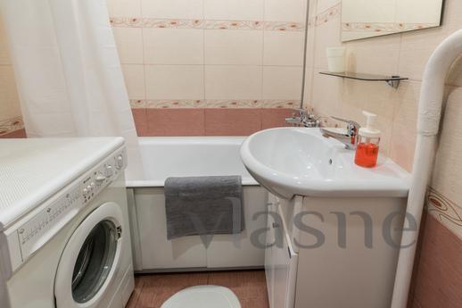 2 bedroom apartment for rent, Novosibirsk - apartment by the day