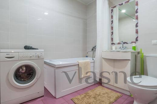 3 bedroom apartment for rent, Novosibirsk - apartment by the day