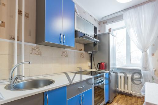 2 bedroom apartment for rent, Novosibirsk - apartment by the day